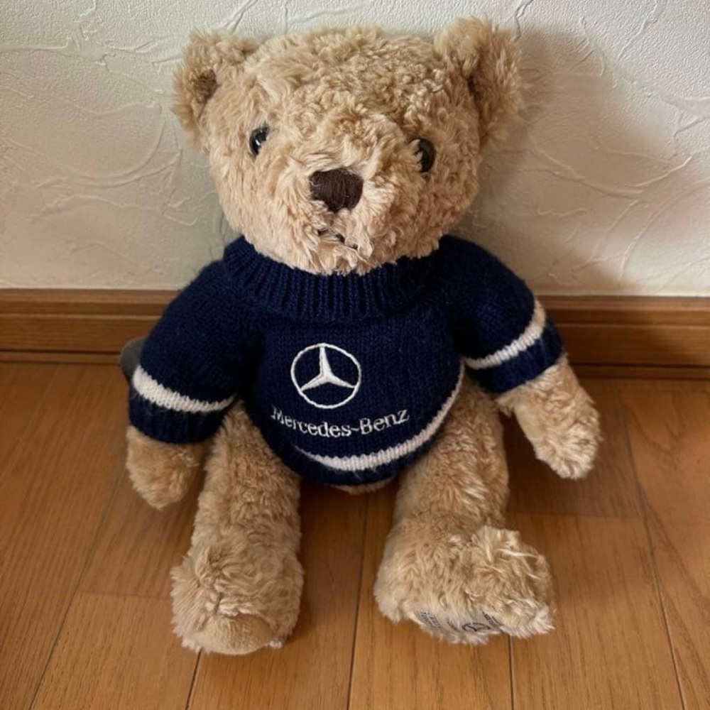Mercedes-Benz 2003 Herrington Teddy Bear
